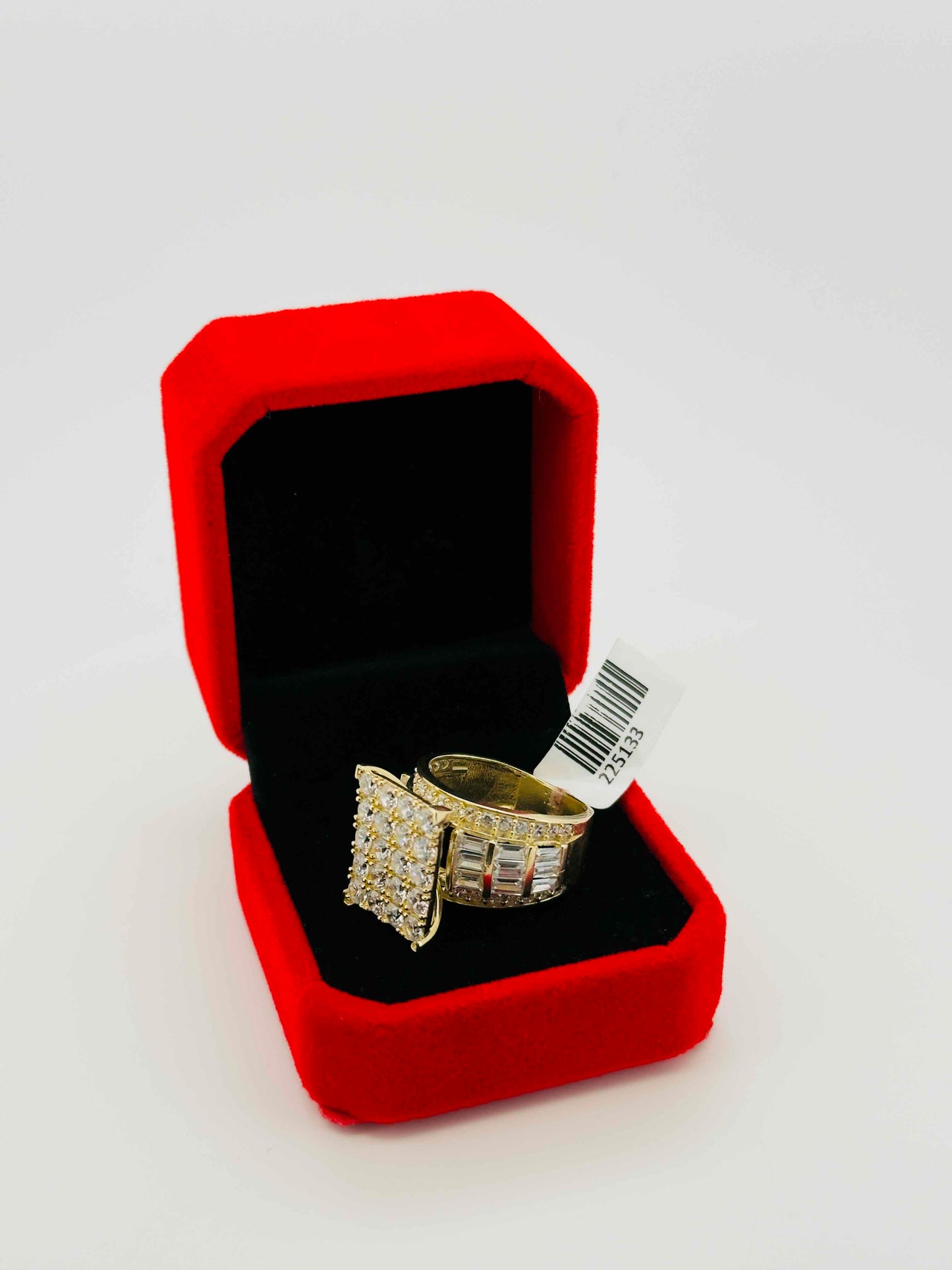 Engagement ring 10k